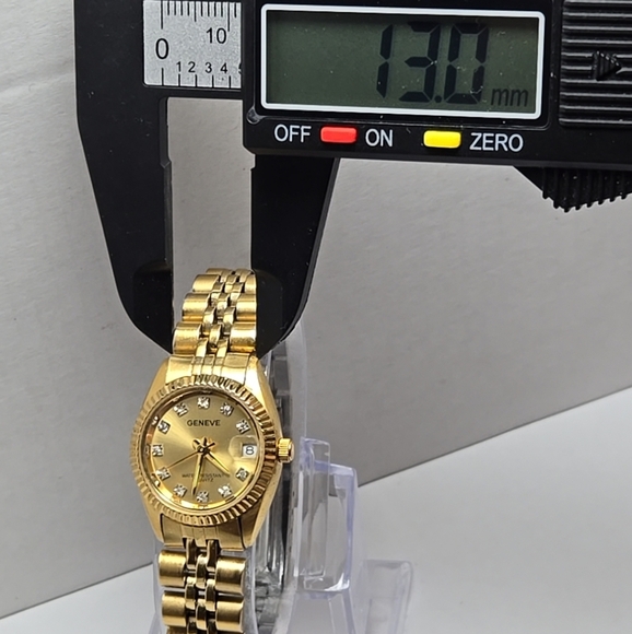 Gold Women's Watch - Picture 7 of 14